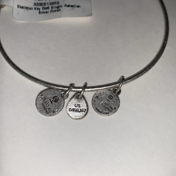BNWOT Skeleton Key Bracelet by Alex and Ani - Picture 2 of 5